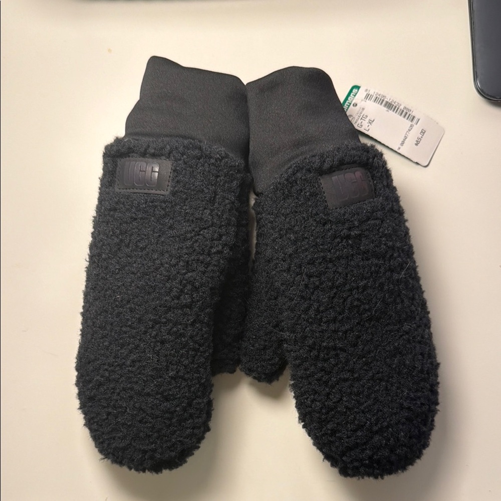 UGG Womenβs Black Sherpa Mittens with Logo Patch